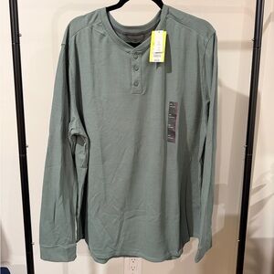All in Motion Green Long Sleeve Henley